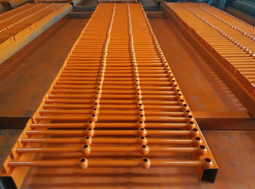 內(nèi)蒙古托五電廠廠外輸灰系統(tǒng)工程球節(jié)點欄桿項