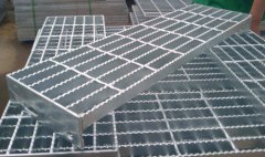 壓焊鋼格板如何獲得50年的使用壽命？